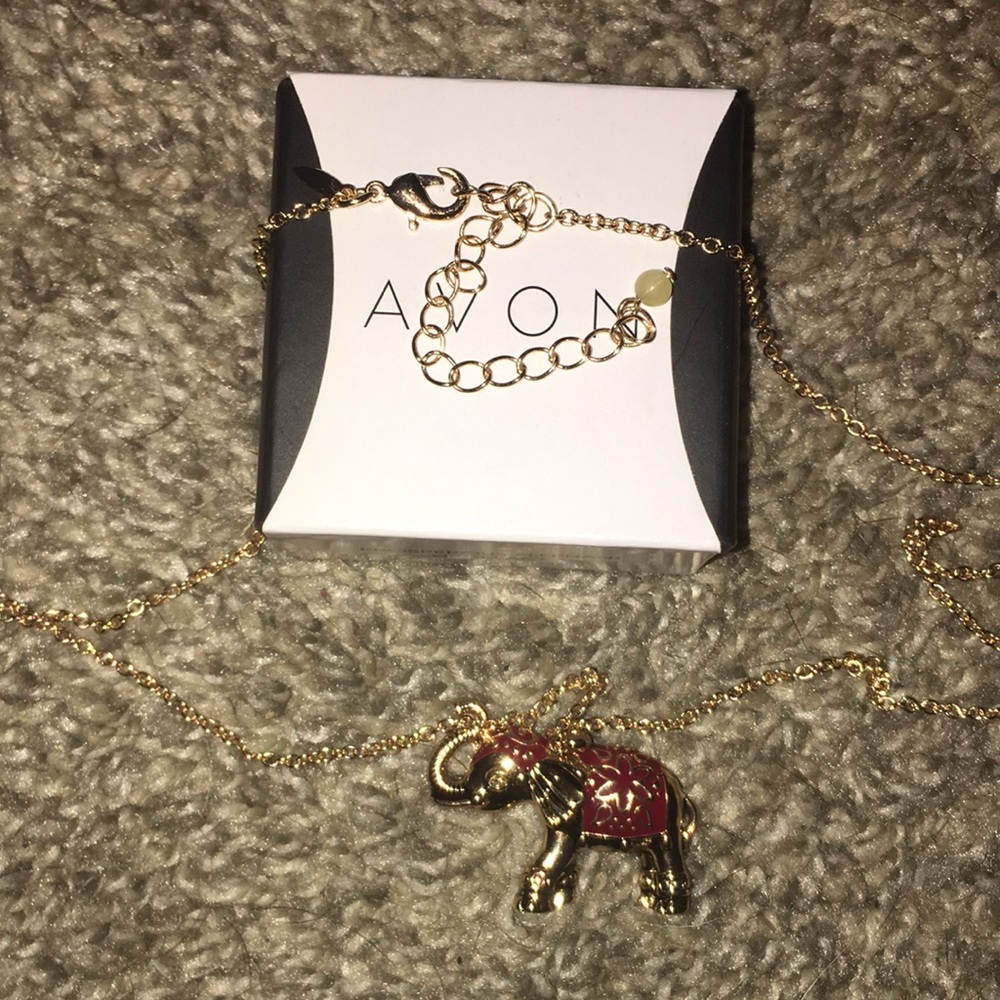 Avon Elephant necklace. - Picture 5 of 5